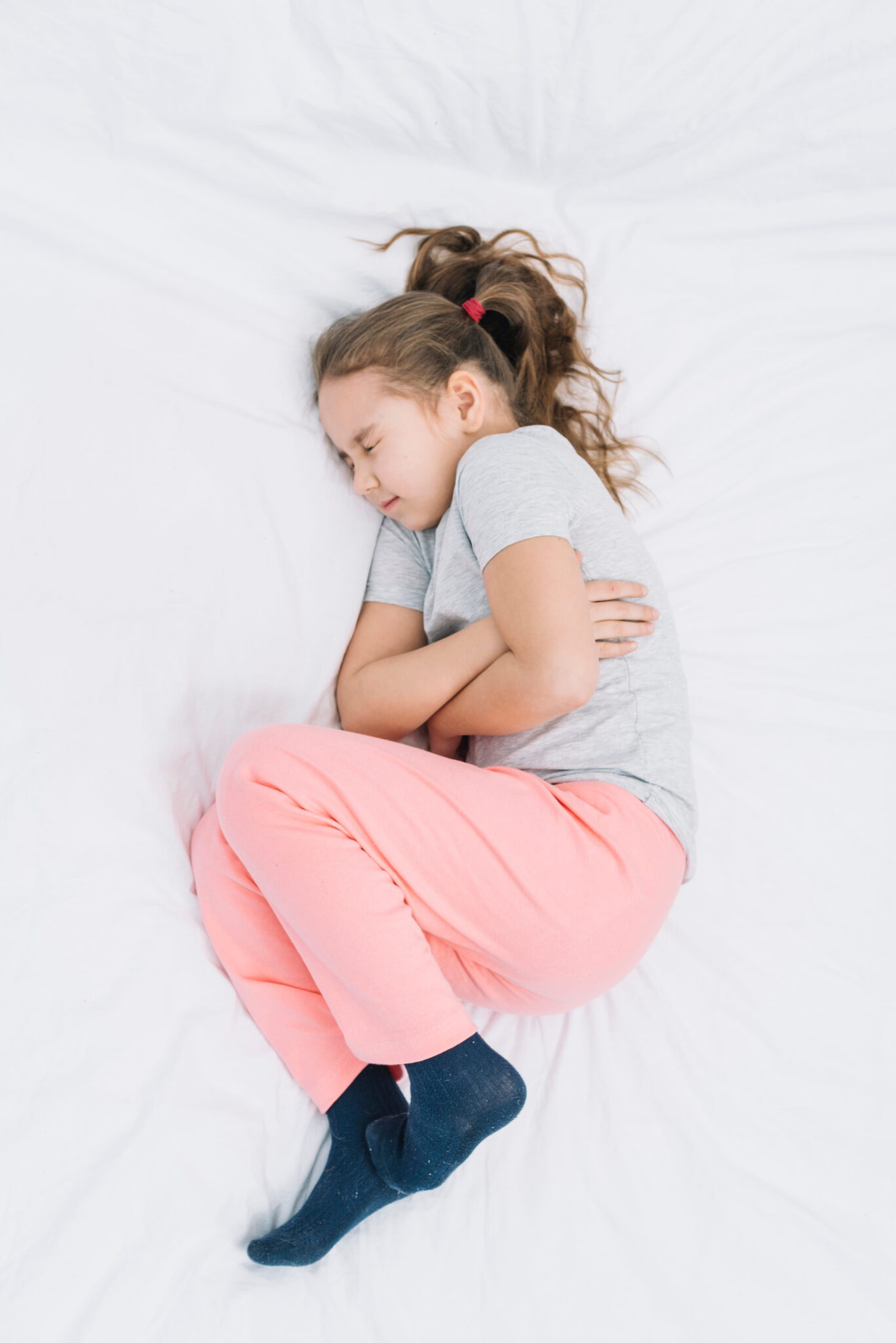 Krankes Kind mit Bauchscmerzen